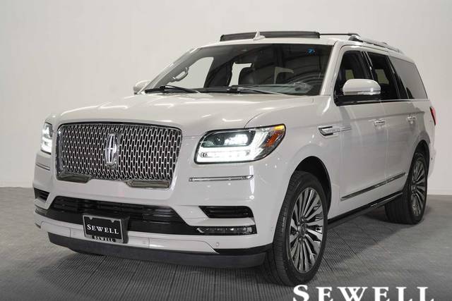 2021 Lincoln Navigator Reserve 4WD photo