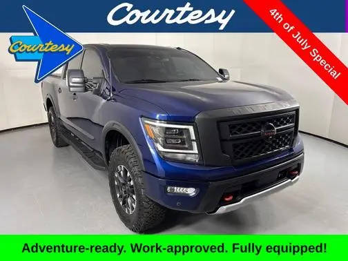 2021 Nissan Titan PRO-4X 4WD photo