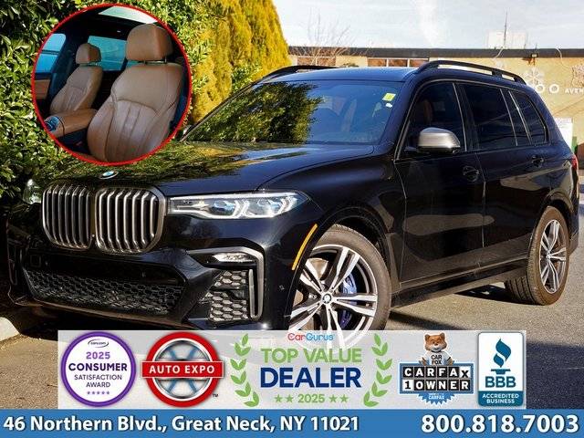 2022 BMW X7 M50i AWD photo