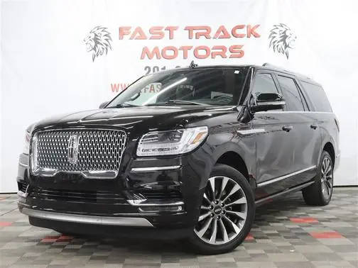 2021 Lincoln Navigator L Reserve 4WD photo