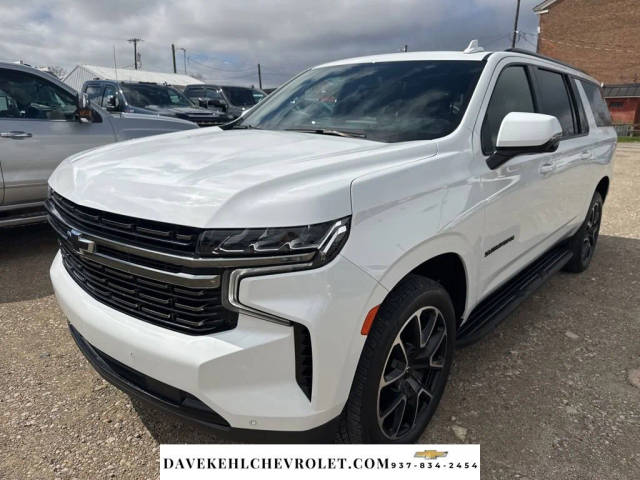 2022 Chevrolet Suburban RST 4WD photo
