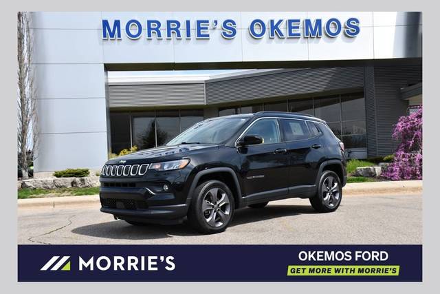 2022 Jeep Compass Latitude Lux 4WD photo