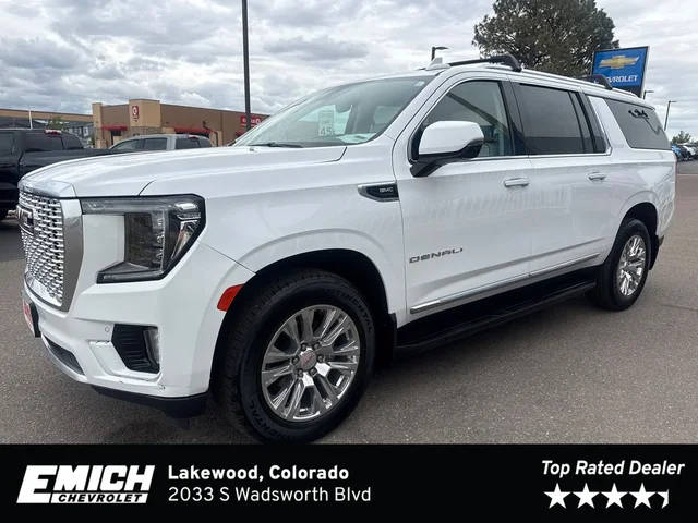 2022 GMC Yukon XL Denali 4WD photo