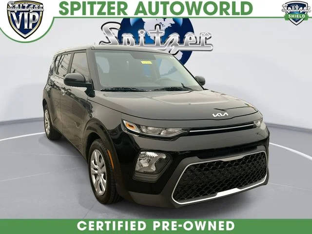 2022 Kia Soul LX FWD photo