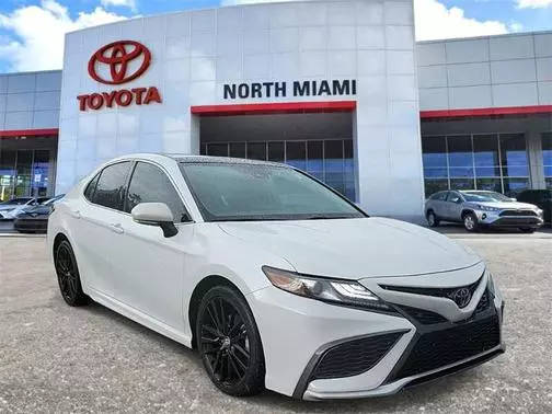 2022 Toyota Camry XSE FWD photo