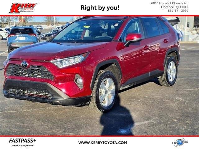 2021 Toyota RAV4 XLE AWD photo