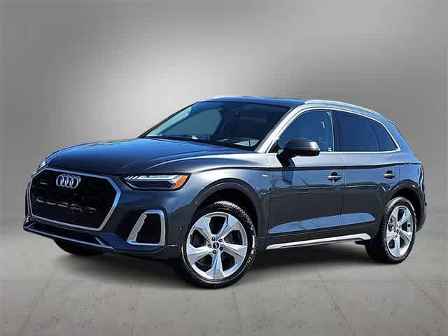 2022 Audi Q5 S line Prestige AWD photo