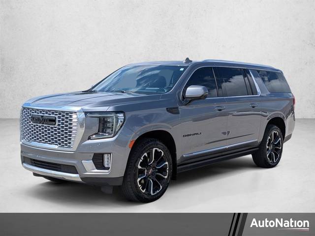 2022 GMC Yukon XL Denali 4WD photo