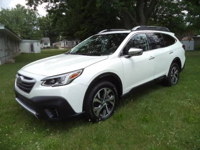 2022 Subaru Outback Touring XT AWD photo