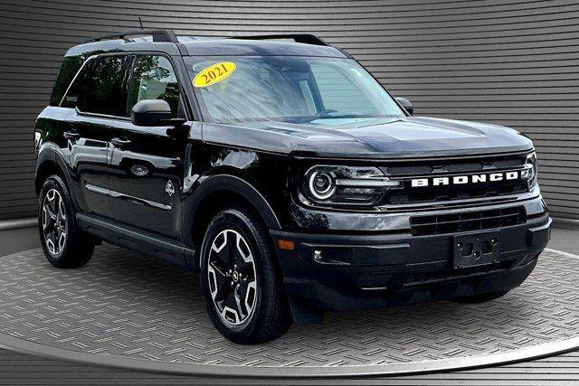 2021 Ford Bronco Sport Outer Banks 4WD photo