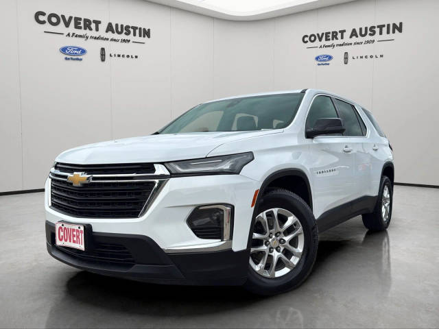 2022 Chevrolet Traverse LS FWD photo