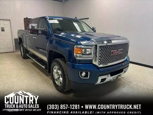 2015 GMC Sierra 2500HD Denali 4WD photo