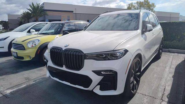 2022 BMW X7 xDrive40i AWD photo