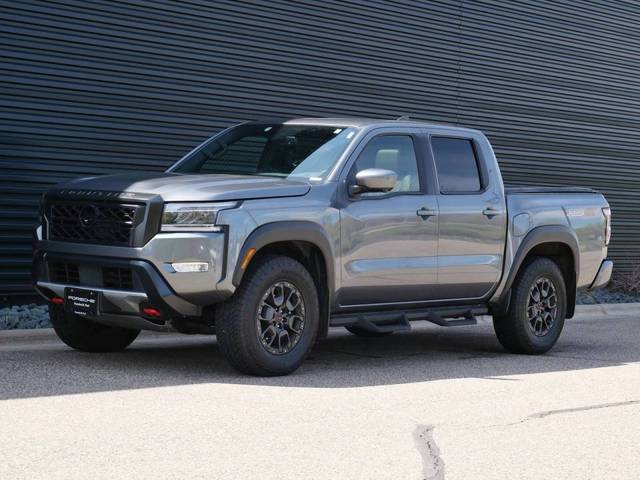 2022 Nissan Frontier PRO-4X 4WD photo