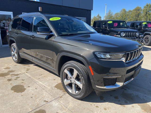 2022 Jeep Grand Cherokee L Limited 4WD photo
