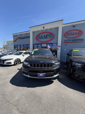 2022 Jeep Grand Cherokee L Limited 4WD photo