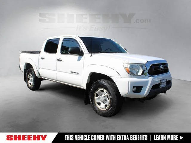 2015 Toyota Tacoma  4WD photo