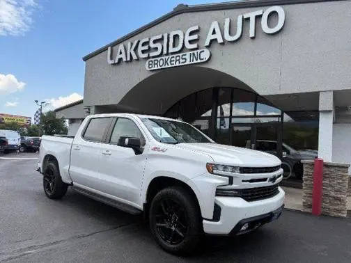 2022 Chevrolet Silverado 1500 RST 4WD photo