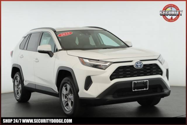 2022 Toyota RAV4 Hybrid XLE AWD photo