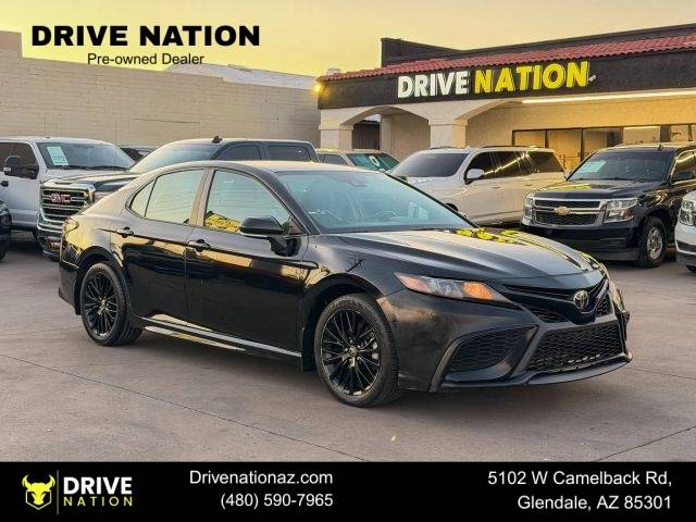 2022 Toyota Camry SE Nightshade FWD photo