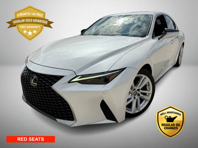 2022 Lexus IS IS 300 RWD photo