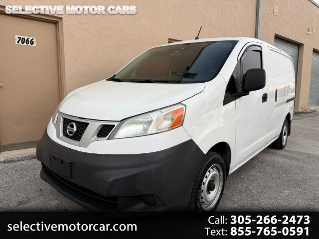 2019 Nissan NV200 S FWD photo