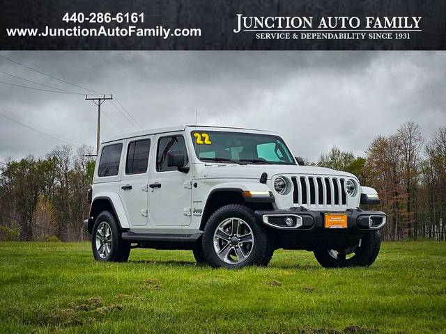 2022 Jeep Wrangler Unlimited Unlimited Sahara 4WD photo