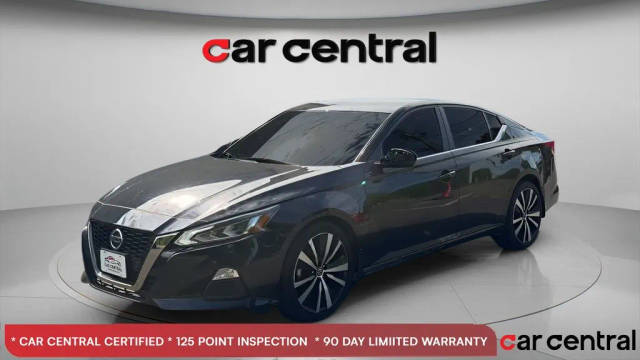 2022 Nissan Altima 2.5 SR FWD photo