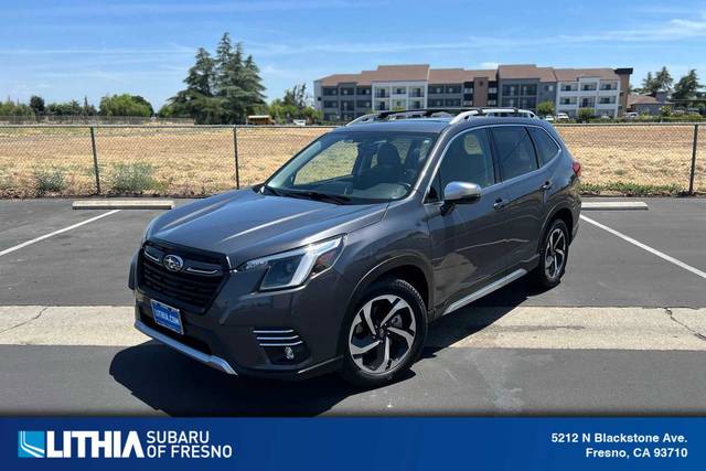 2022 Subaru Forester Touring AWD photo