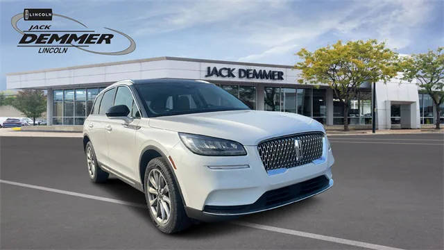 2022 Lincoln Corsair Standard AWD photo