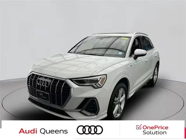 2022 Audi Q3 S line Premium Plus AWD photo