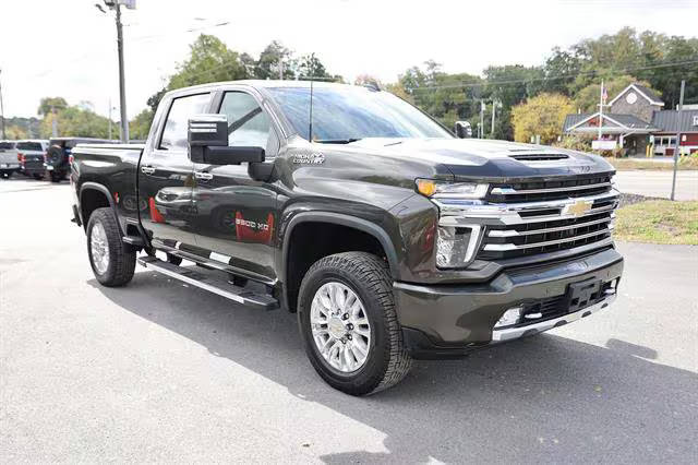 2022 Chevrolet Silverado 3500HD High Country 4WD photo