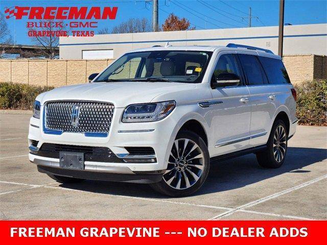 2021 Lincoln Navigator Reserve 4WD photo