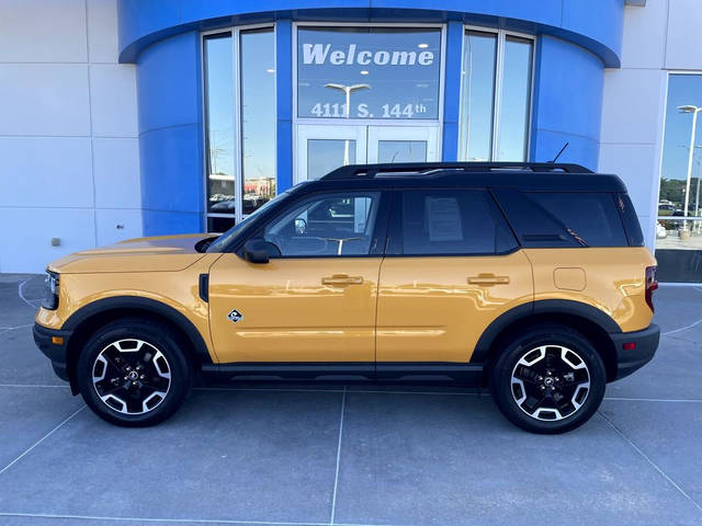 2022 Ford Bronco Sport Outer Banks 4WD photo