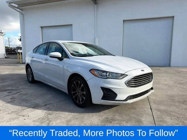 2020 Ford Fusion SE FWD photo