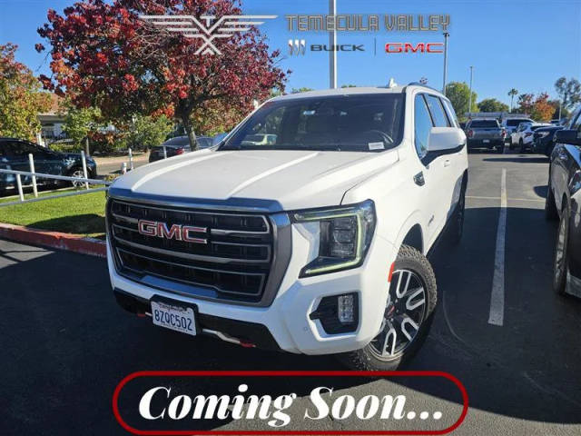 2022 GMC Yukon AT4 4WD photo