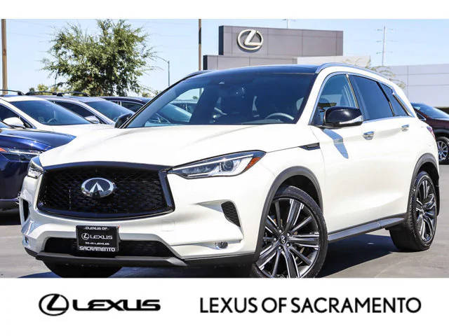 2022 Infiniti QX50 LUXE AWD photo