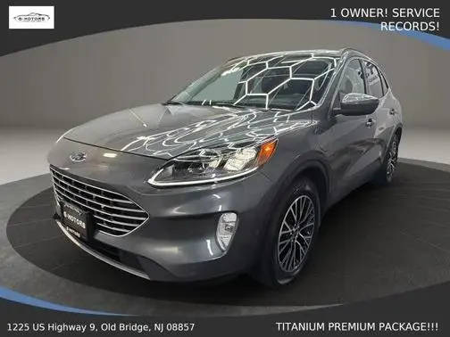 2022 Ford Escape Titanium Plug-In Hybrid FWD photo