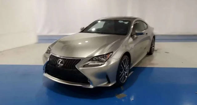 2015 Lexus RC  AWD photo