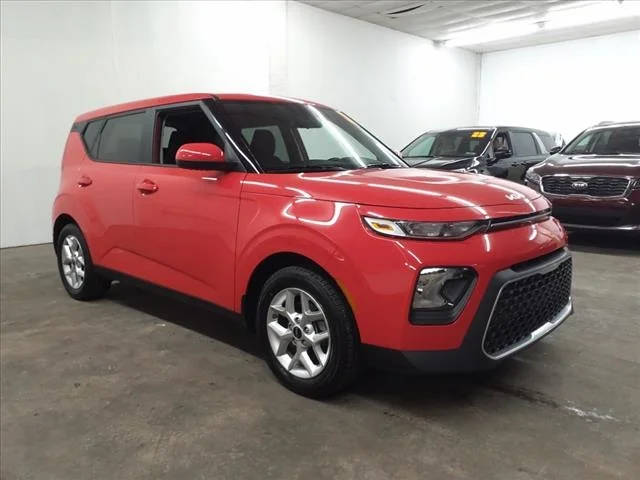 2022 Kia Soul LX FWD photo