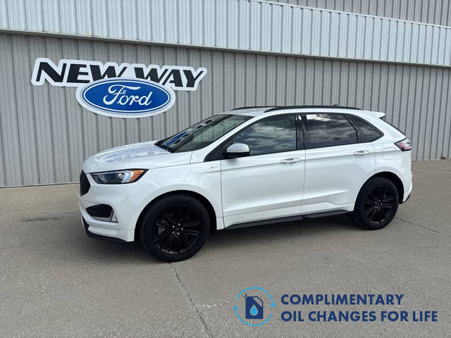 2022 Ford Edge ST-Line AWD photo