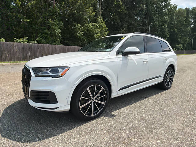 2022 Audi Q7 Premium Plus AWD photo