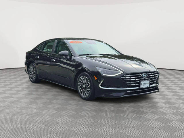 2022 Hyundai Sonata Limited FWD photo