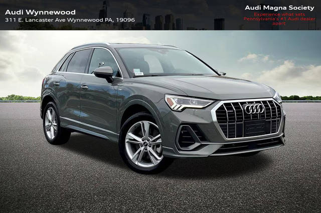 2022 Audi Q3 S line Premium Plus AWD photo