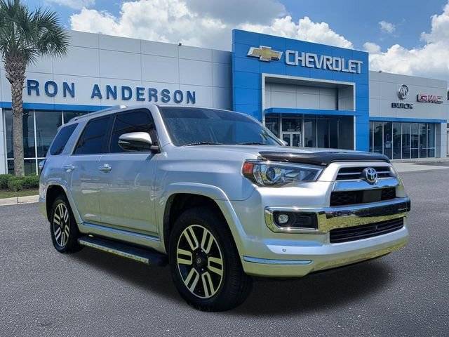 2022 Toyota 4Runner Limited 4WD photo