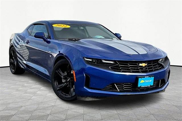 2022 Chevrolet Camaro 1LT RWD photo