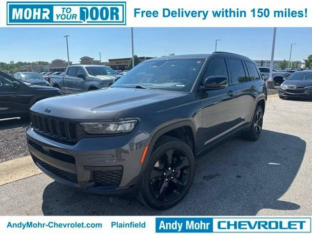 2022 Jeep Grand Cherokee L Altitude 4WD photo