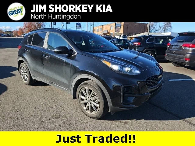 2022 Kia Sportage Nightfall AWD photo