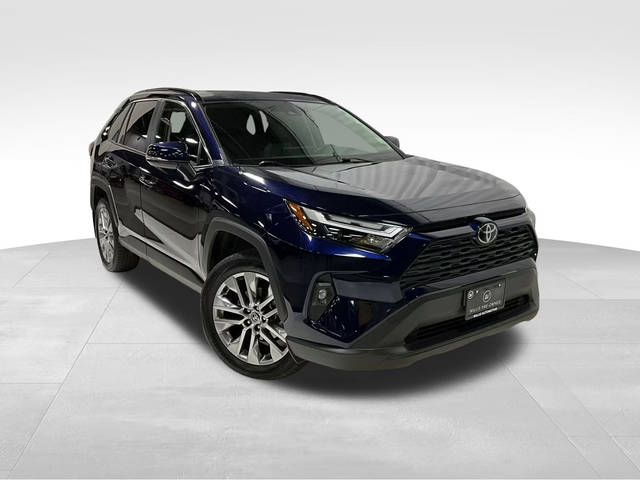 2022 Toyota RAV4 XLE Premium AWD photo