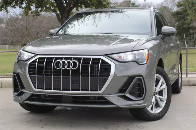 2022 Audi Q3 S line Premium AWD photo